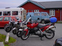 Fra � i Lofoten, torsdag dukket Kyrre og Bl�boksen opp fra det store intet, han hadde kj�rt en liten tur oppom.