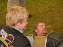 Han falt bakover ..... .....